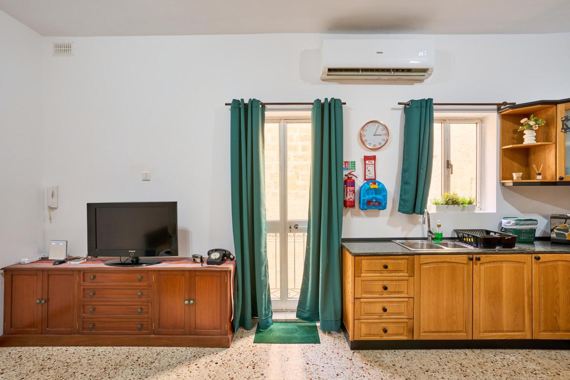 Ta' Nena Apartment In Floriana, 10 Minutes Away From Valletta Ngoại thất bức ảnh